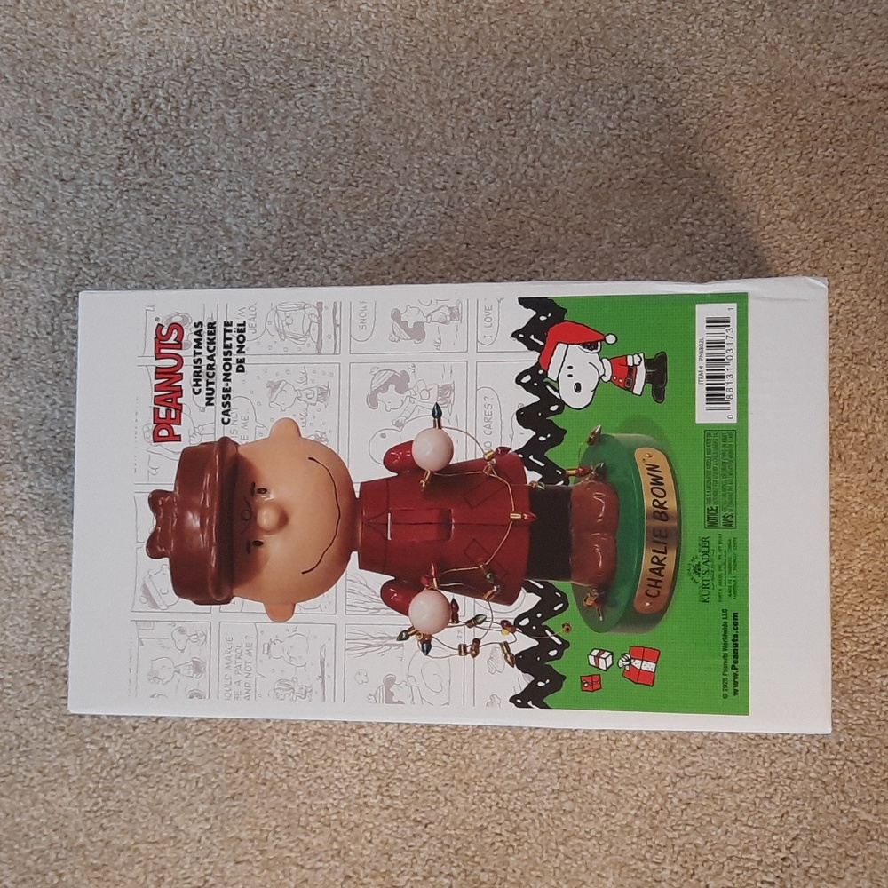 NWT.  UNOPENED.  Peanuts Charlie Brown Christmas Nutcracker